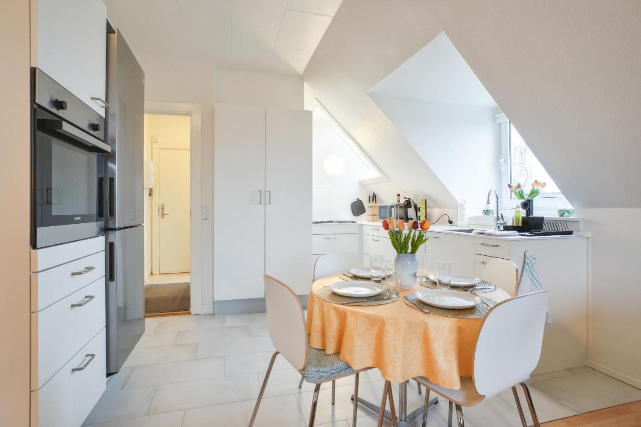 Apartamento Lovely Floor Near Airport, Metro And The