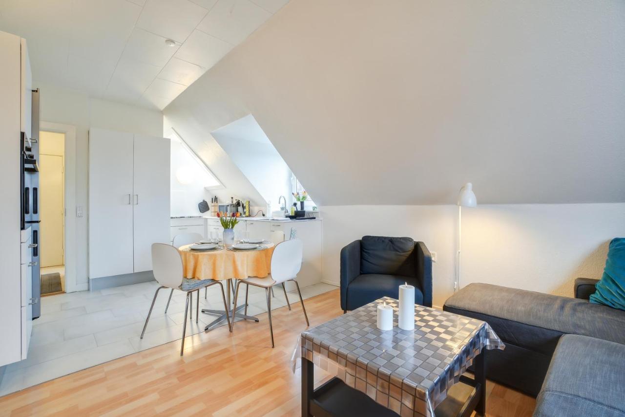 Apartamento Lovely Floor Near Airport, Metro And The
